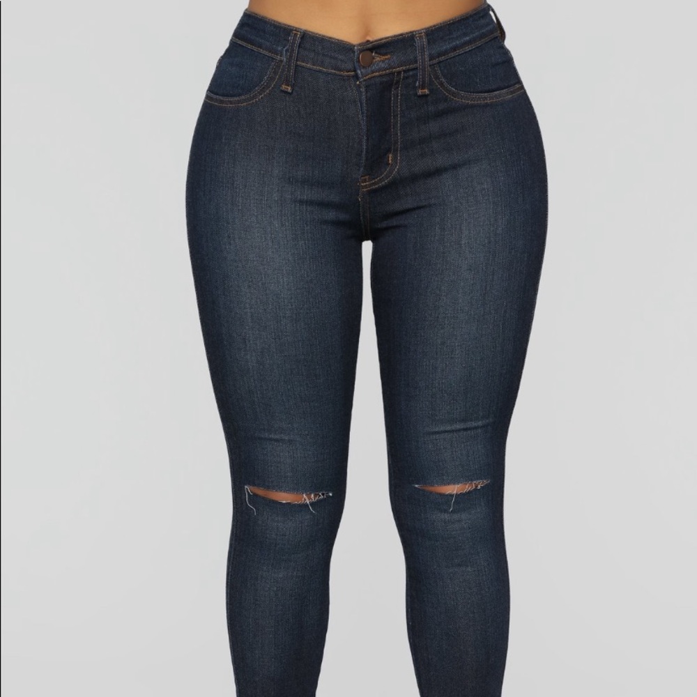 High waisted dark denim.